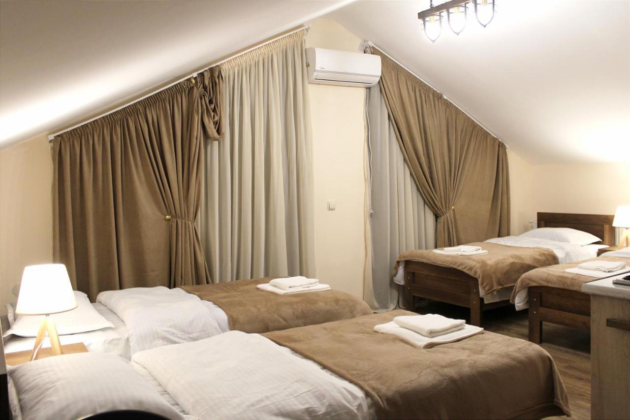 Nitsa Guest House Gori Exteriér fotografie